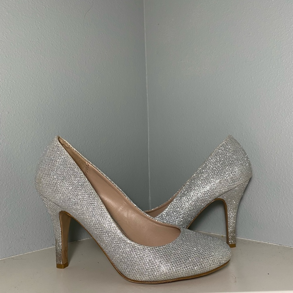 Silver Kelly & Katie Heels